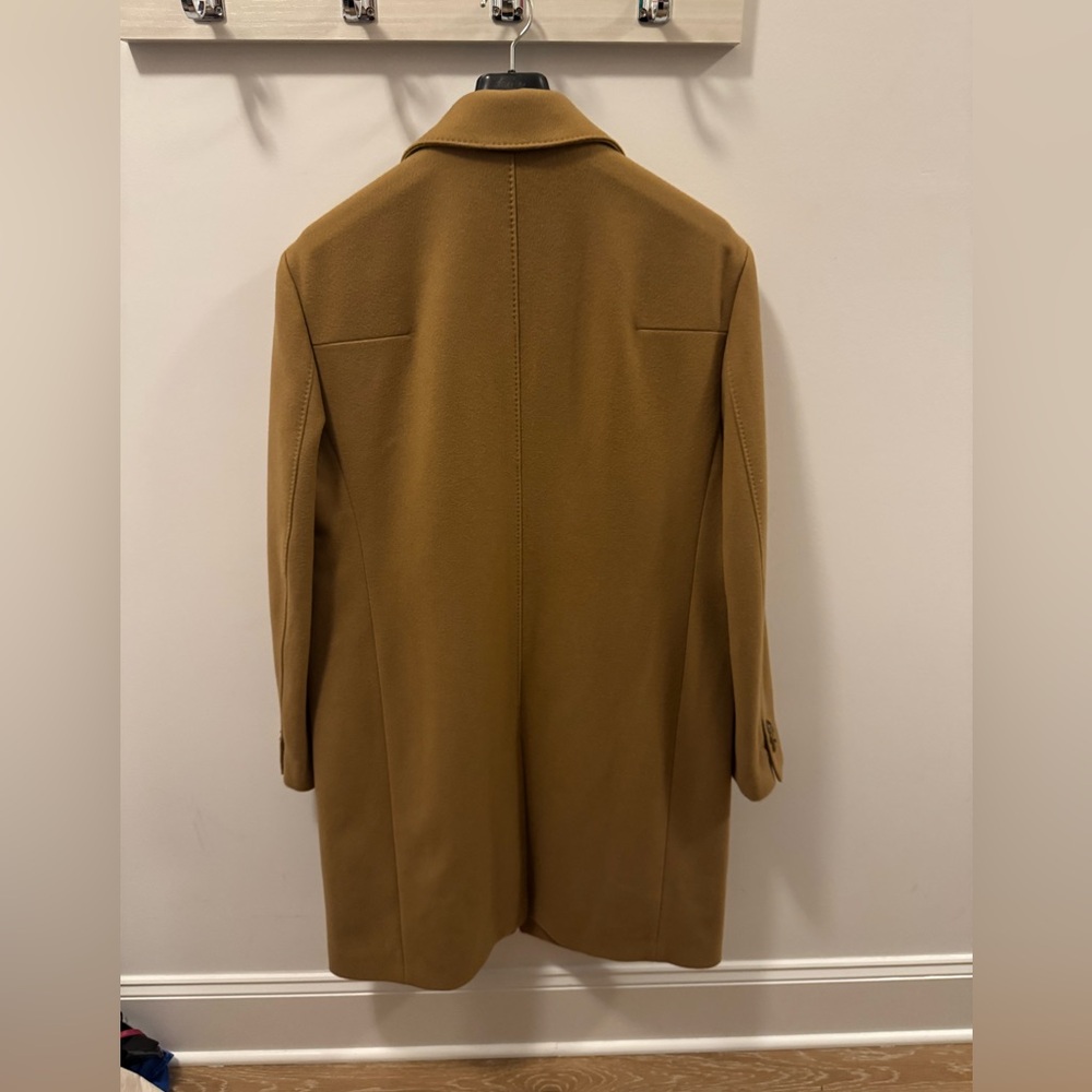 Banana Republic Men’s Tan Trench Coat - Picture 6 of 6